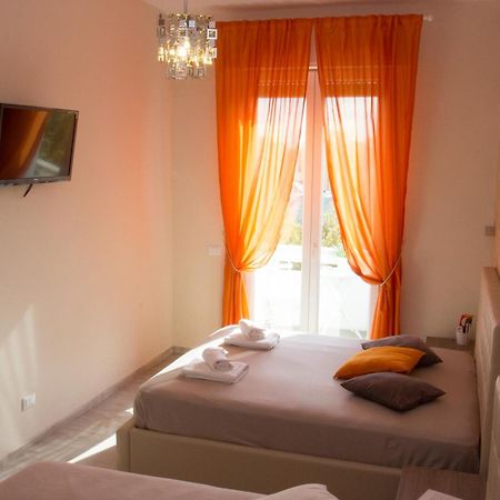 Windows On Rome Bed and Breakfast Kamer foto